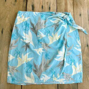 Columbia Sportswear Beach Wrap Skirt Blue Yellow Fish M